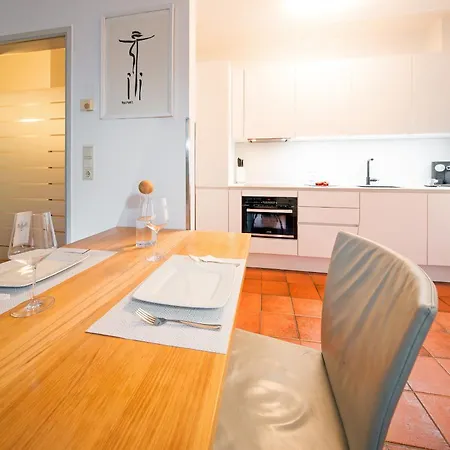 Citysuite Apartment *